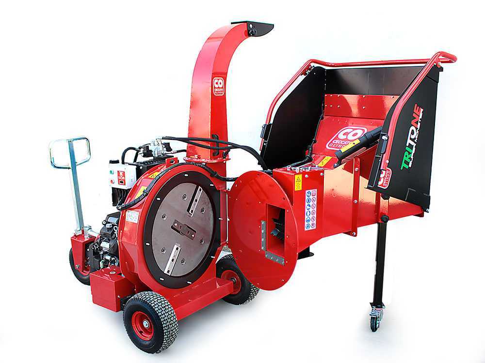 Ceccato Tritone Super Monster - Profi Häcksler Schredder auf Wagen - Honda GX 690